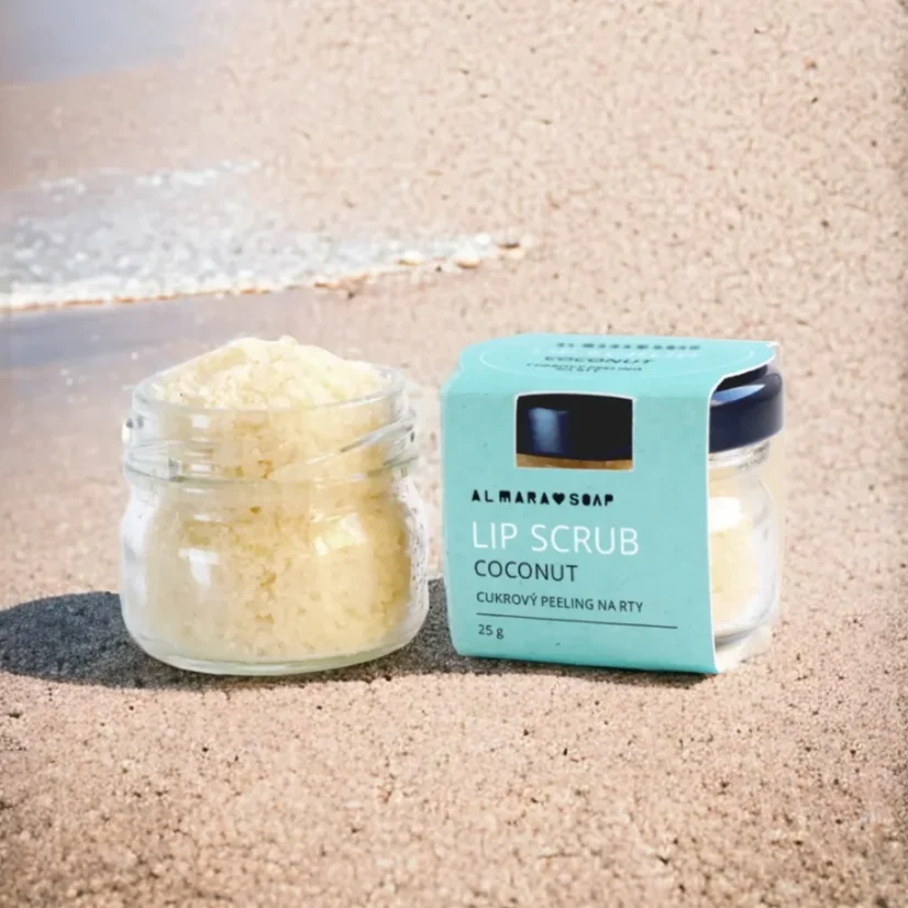 Almara Soap Přírodní scrub na rty Coconut