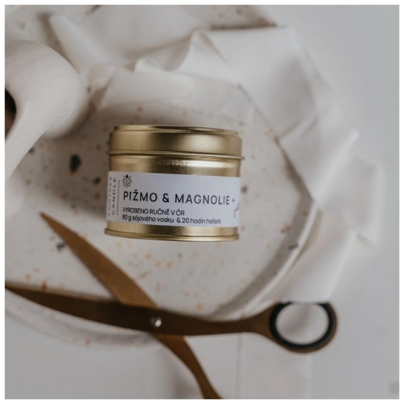 Vontree Candle Vonná sójová svíčka v plechovce Pižmo, Magnolie, Vanilka