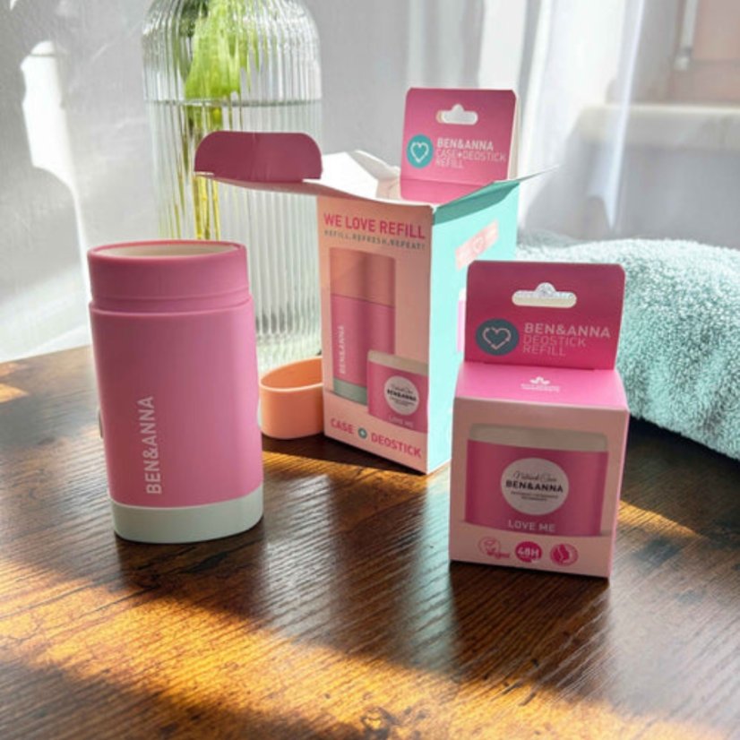 Ben & Anna Tuhý deodorant se znovupoužitelným aplikátorem  Love Me 40g