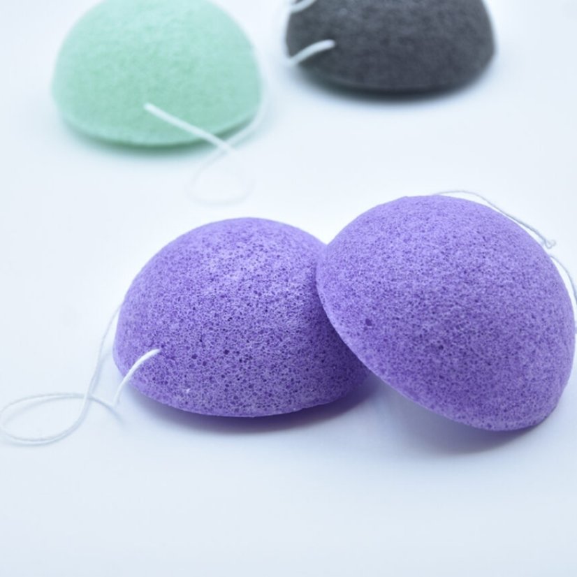 Konjac přírodní pleťová houbička Borůvka
