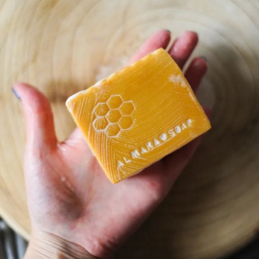 Almara Soap tuhé mýdlo Medový květ