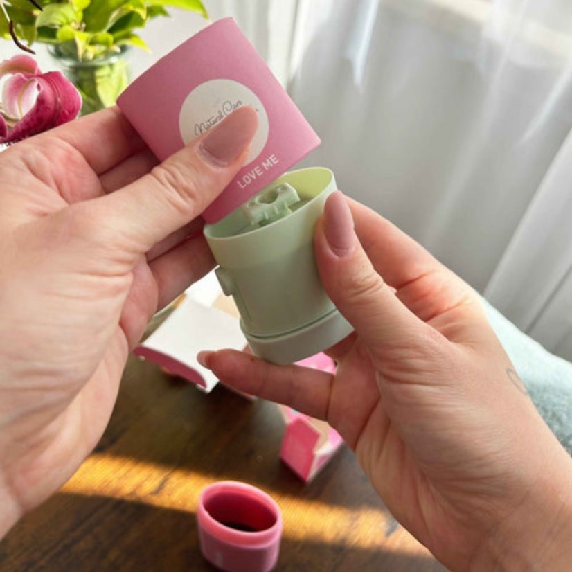 Ben & Anna Refill tuhý deodorant Love Me 40g