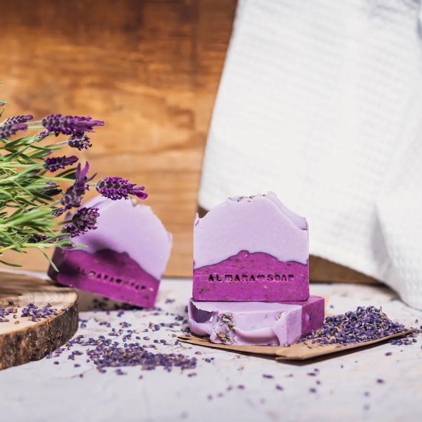Almara Soap tuhé mýdlo Levander fields