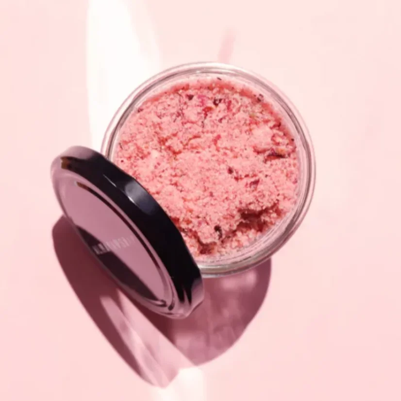 Almara Soap Přírodní scrub na tělo Strawberry Cream