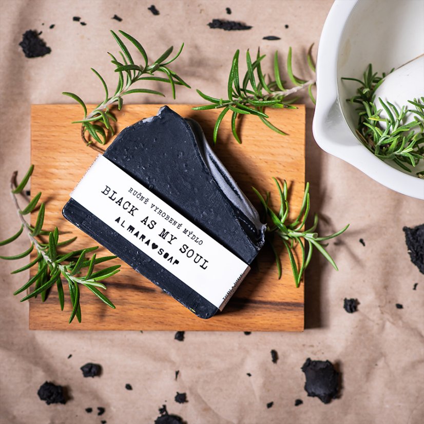 Almara Soap tuhé mýdlo Black as my Soul