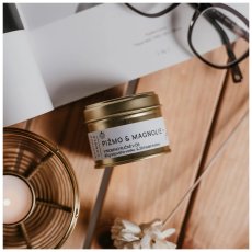 Vontree Candle Vonná sójová svíčka v plechovce Pižmo, Magnolie, Vanilka