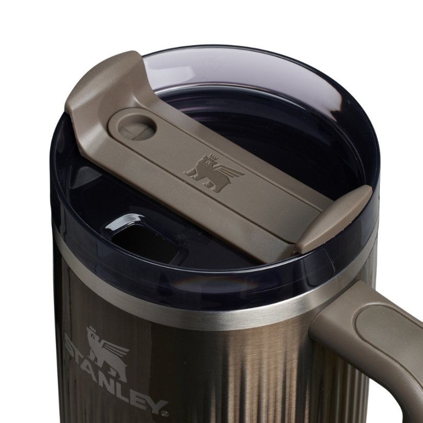 Stanley Nerezový tumbler Quencher H2.O Fluted 1180ml