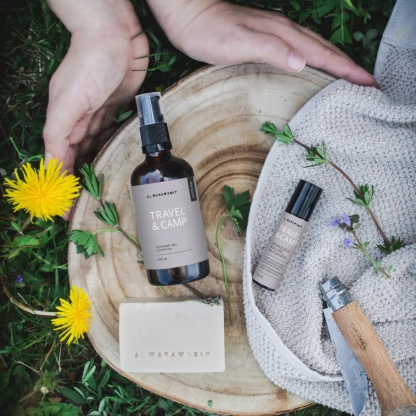 Almara Soap Přírodní zklidňující olej Travel & Camp Roll-on