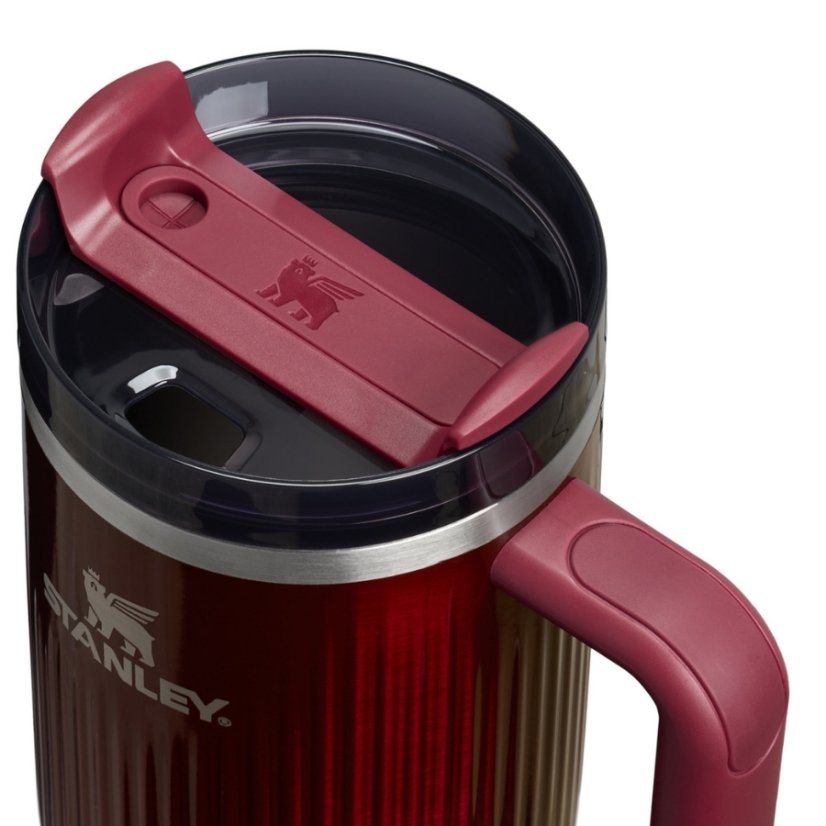 Stanley Nerezový tumbler Quencher H2.O Fluted 1180ml