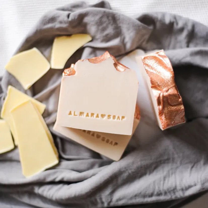 Almara Soap tuhé mýdlo White Chocolate