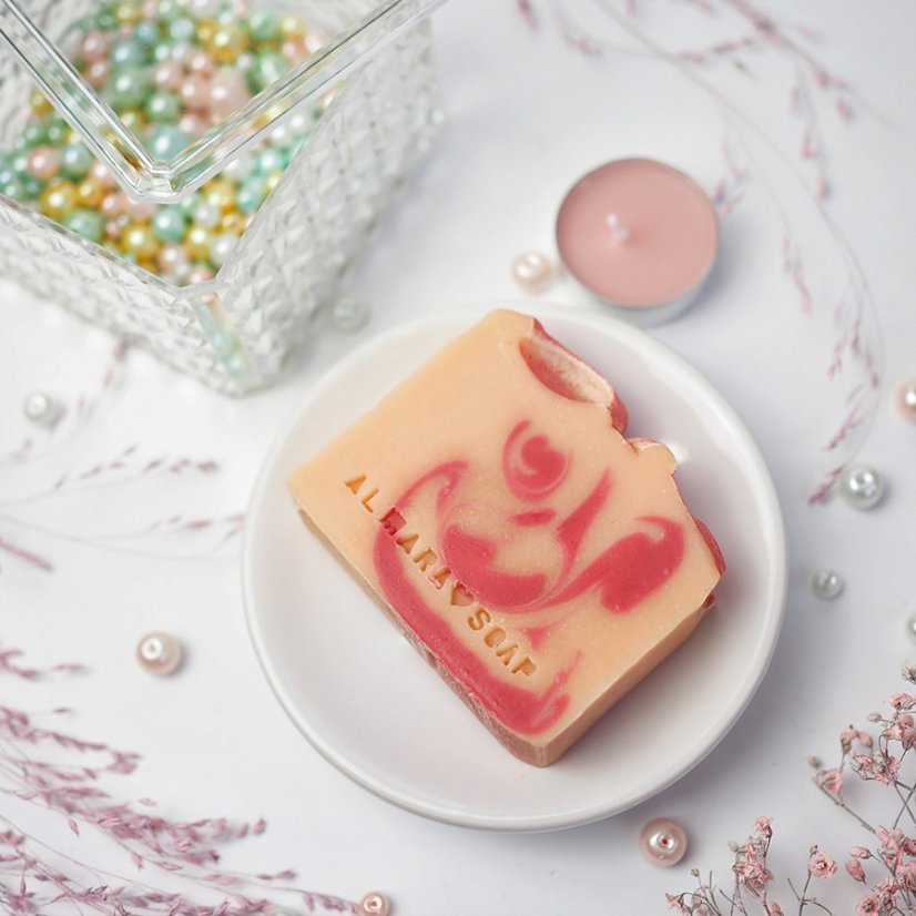 Almara Soap tuhé mýdlo Opojný zimolez